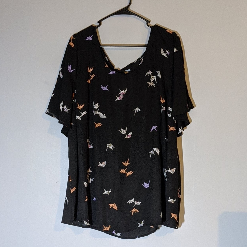 Torrid Cold Shoulder Oragami Print Shirt